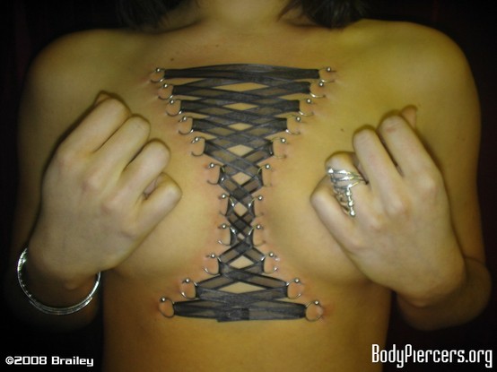 Corset Piercing (19)