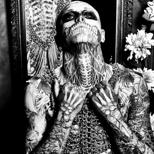 Tattooed Guys (43)