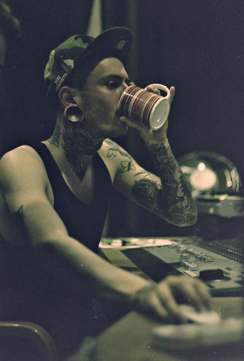 Tattooed Guys (39)