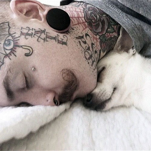 Tattooed People with Puppies (102)