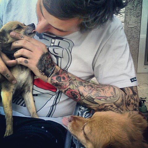 Tattooed People with Puppies (88)