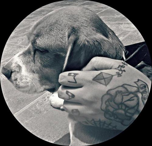 Tattooed People with Puppies (60)