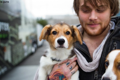 Tattooed People with Puppies (52)