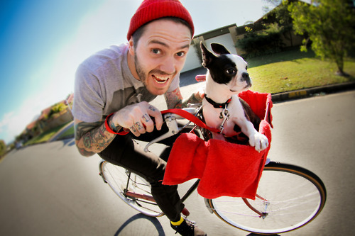 Tattooed People with Puppies (35)