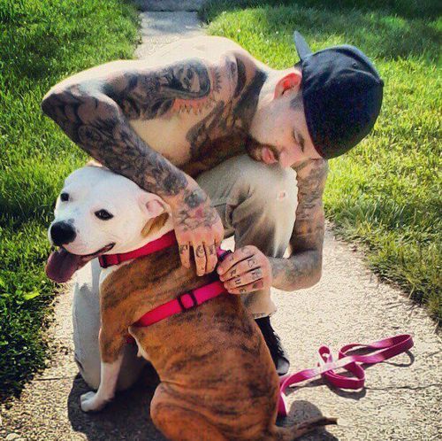 Tattooed People with Puppies (30)
