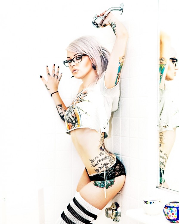 70 Fotos de lindas mulheres tatuadas (62)