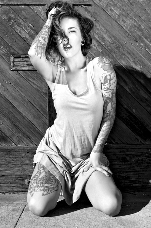 70 Fotos de lindas mulheres tatuadas (50)