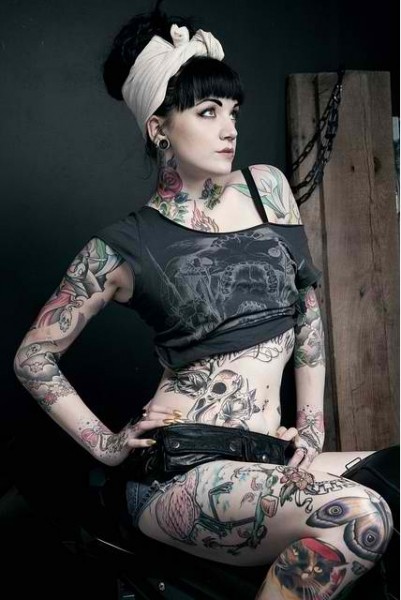 70 Fotos de lindas mulheres tatuadas (39)