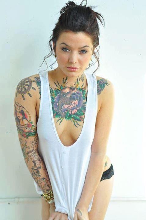 70 Fotos de lindas mulheres tatuadas (8)
