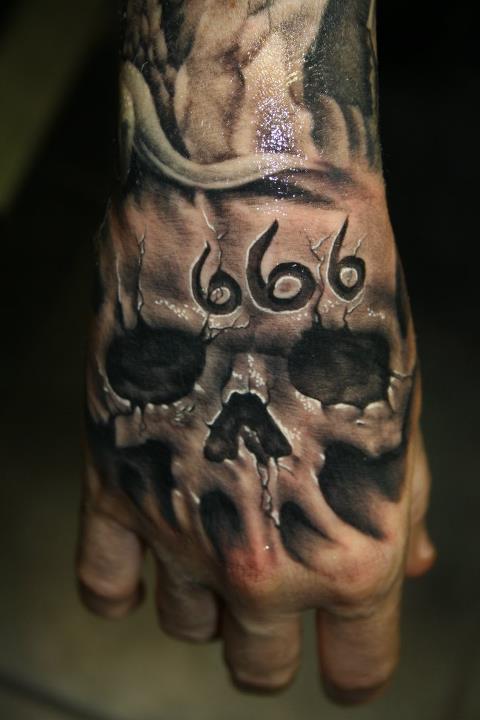 Skull Tattoos  (13)