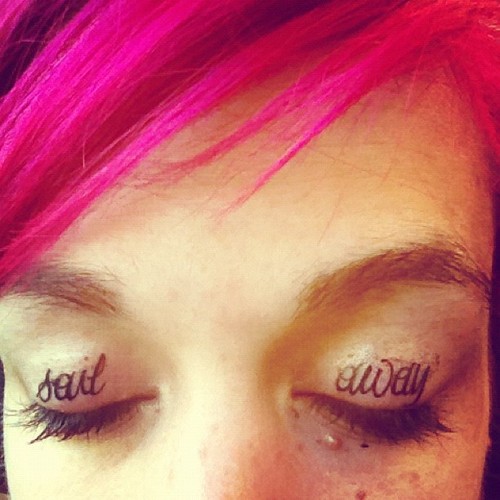 Tatuagem nas palpebras (5)