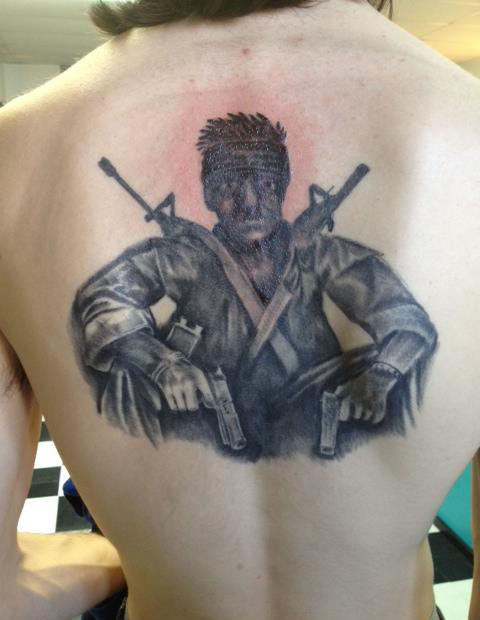20 Tatuagens de pessoas azaradas (5)