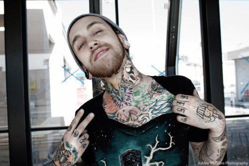 Fotos de homens muito tatuados (40)