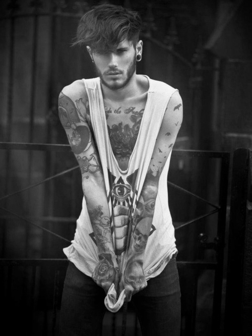 Fotos de homens muito tatuados (24)