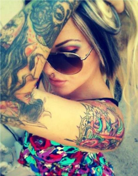 Garotas Tatuadas e Lindas (21)