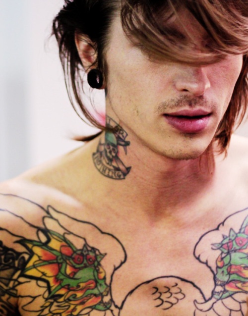 Homem Tatuado-Bradley Soileau 02