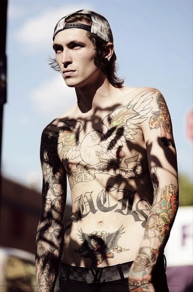 Homem Tatuado-Bradley Soileau 09