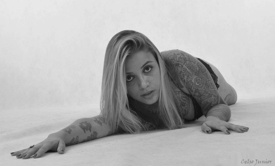 Ariela Volpe 4