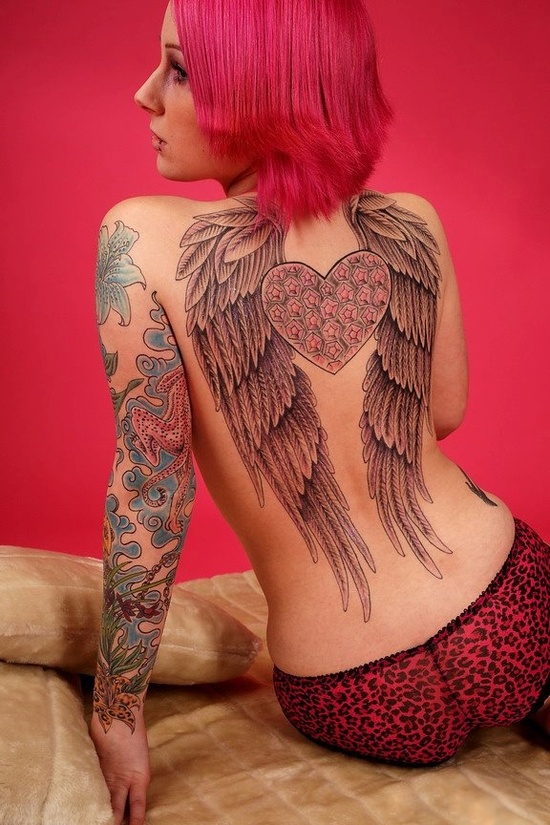 Fotos de tatuagens de asas 21