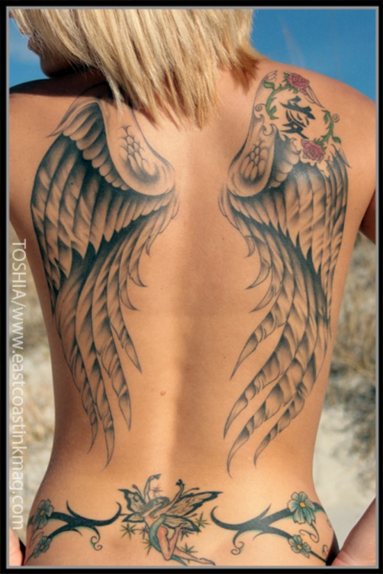 Fotos de tatuagens de asas 22