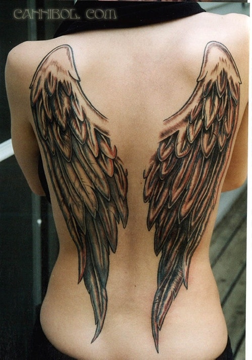 Fotos de tatuagens de asas 26