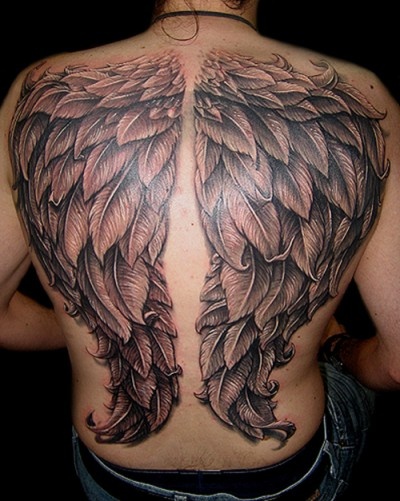 Fotos de tatuagens de asas 34