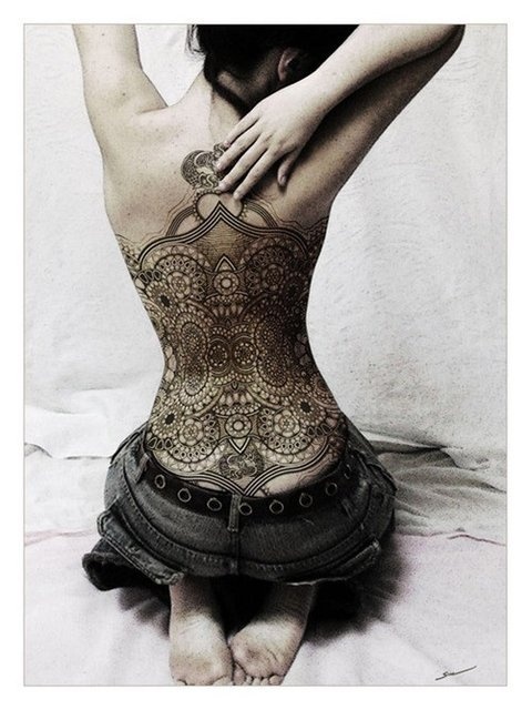 Tatuagem-nas-costas-04