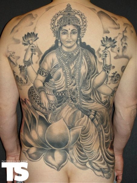 Tatuagem-nas-costas-27