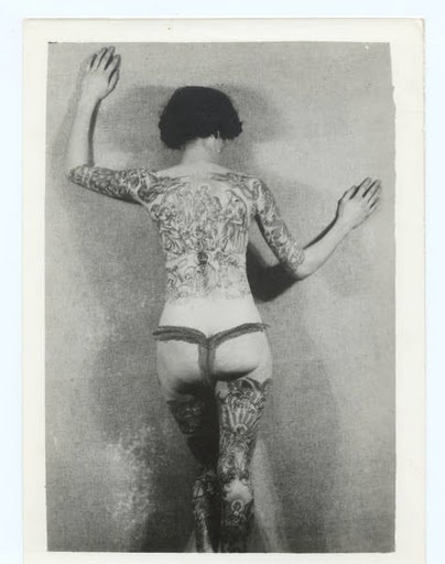 Damas tatuadas Jean Carroll 02