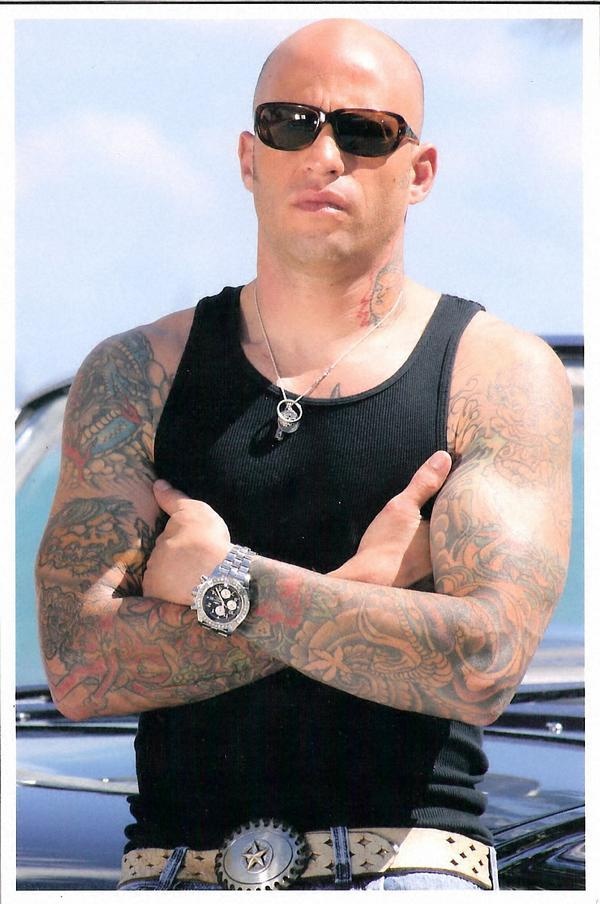 Homen Tatuado - Ami James 09