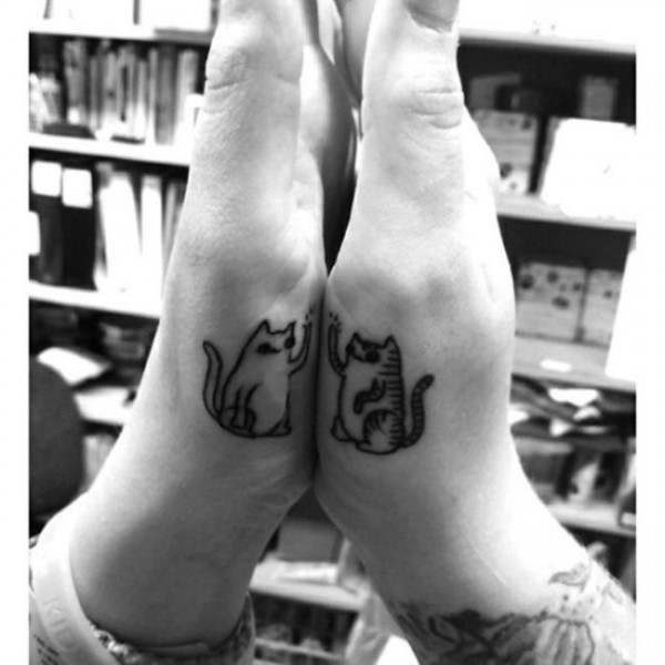 Lindas tatuagens de gatos 12