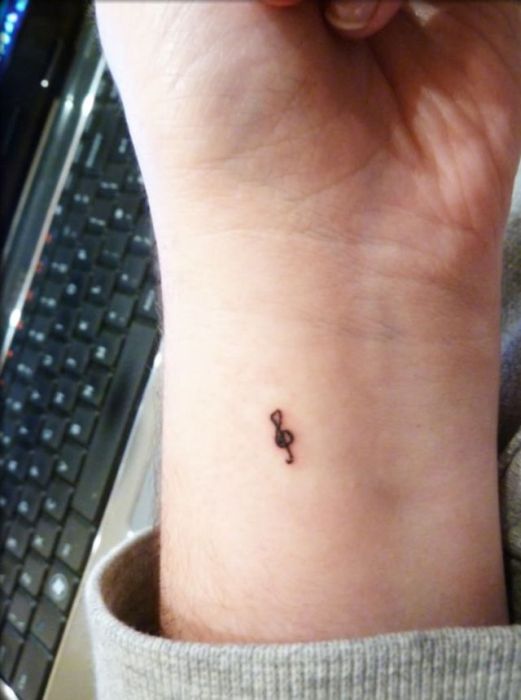 Micro tatuagens 44