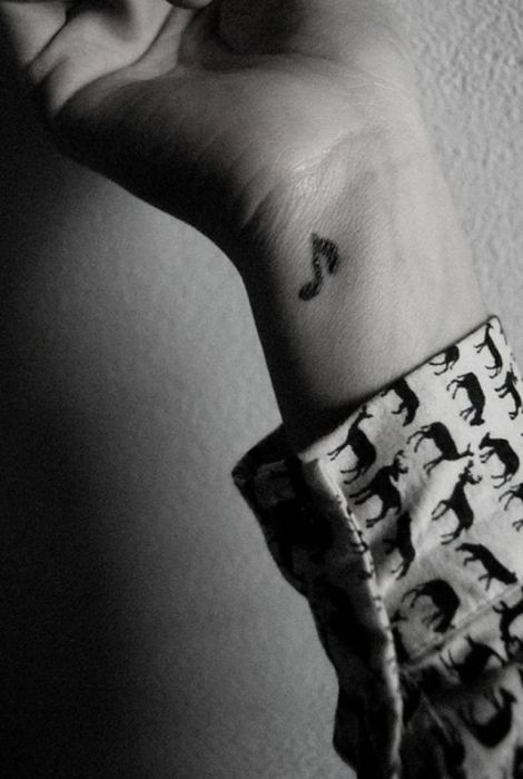 Micro tatuagens 69