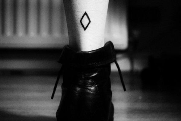 geometric_tattoos_23