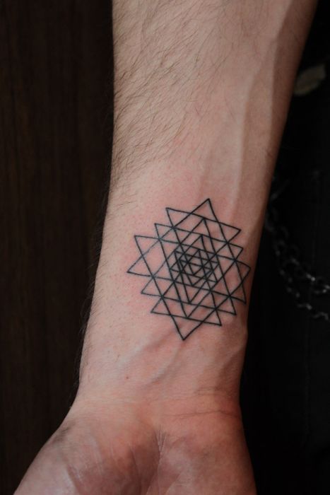geometric_tattoos_30