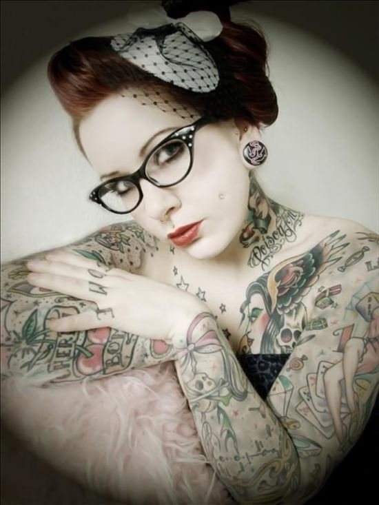 girls_with_tattoos_25