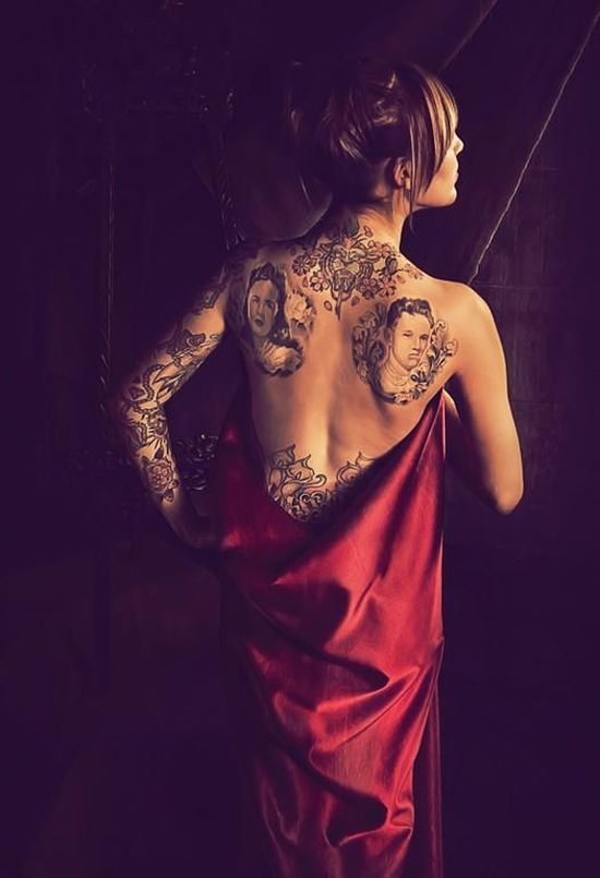 girls_with_tattoos_28