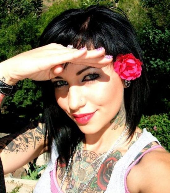 hot_girls_with_tattoos_45