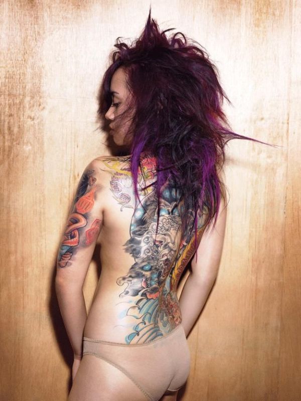 hot_girls_with_tattoos_48