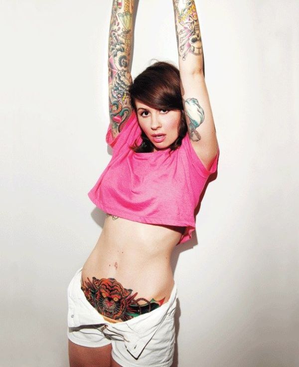 hot_girls_with_tattoos_58
