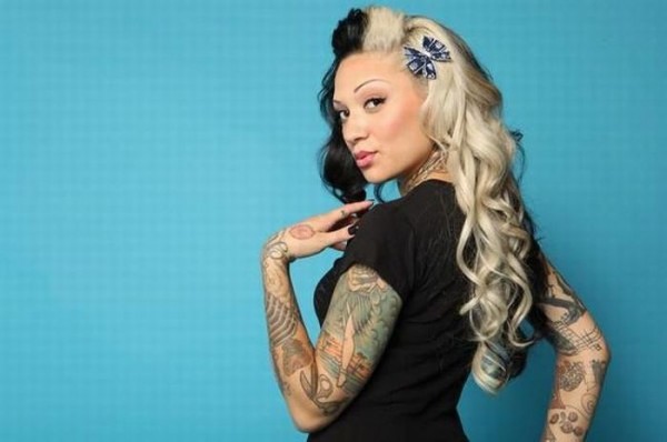 hot_girls_with_tattoos_62
