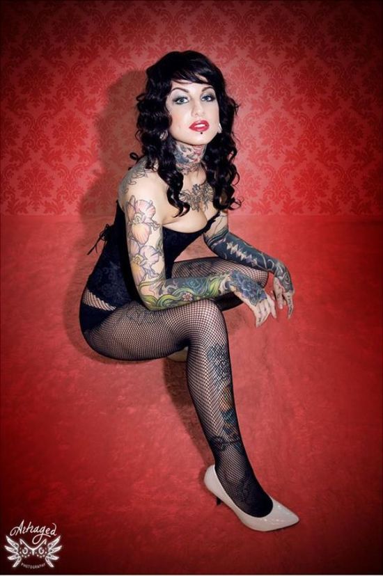 hot_girls_with_tattoos_93