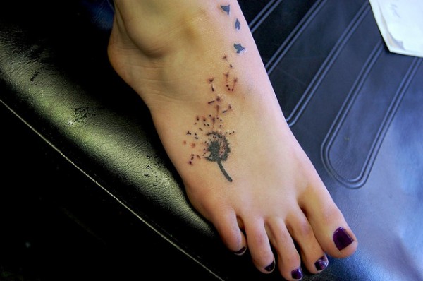 Tatuagem de Dente de Leao 44