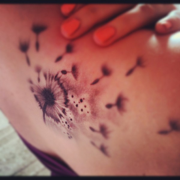 Tatuagem de Dente de Leao 49