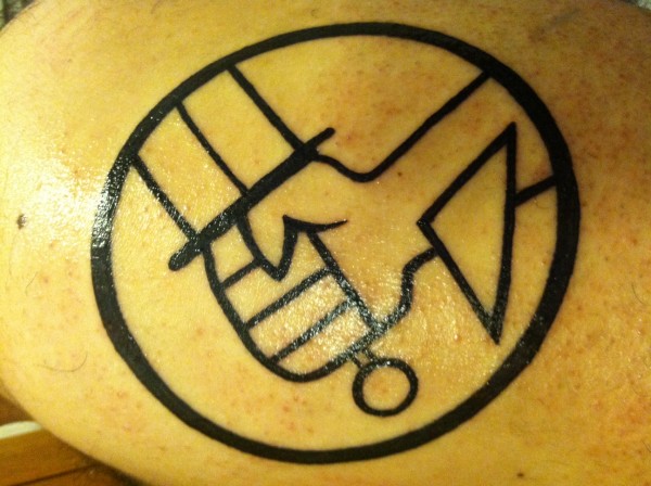 Tatuagens de Hellboy 28