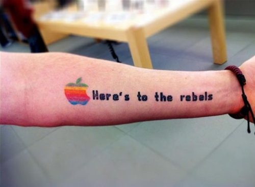 Tatuagens do logo da Apple 05