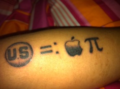 Tatuagens do logo da Apple 21