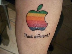 Tatuagens do logo da Apple 22