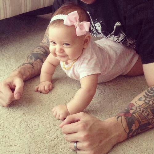 Pais e maes tatuados - Tattooed Parents 23