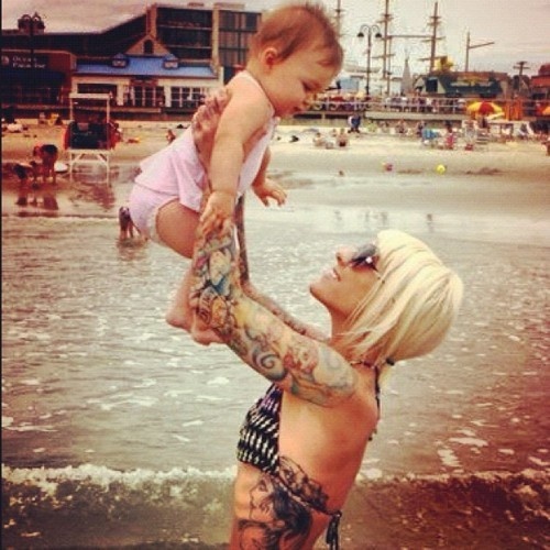 Pais e maes tatuados - Tattooed Parents 28